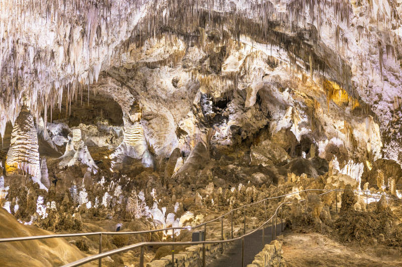 Virtual days out Caves in New Mexico