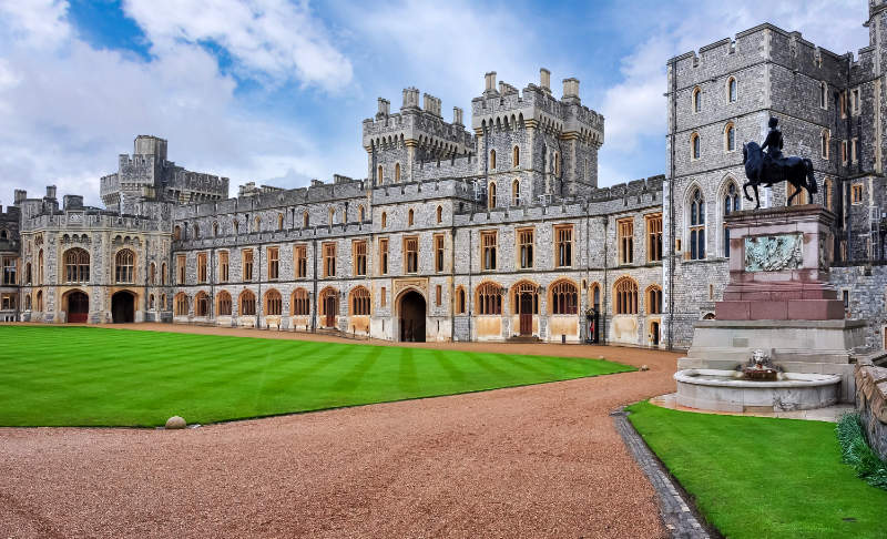 castle virtual tours - Courtyard of Windsor Castle near London, Windsor, UK (iStock/PA)