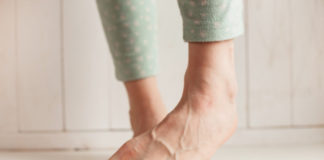 Generic photo of a woman with bare feet curling her toes in order to hide them (Thinkstock/PA)