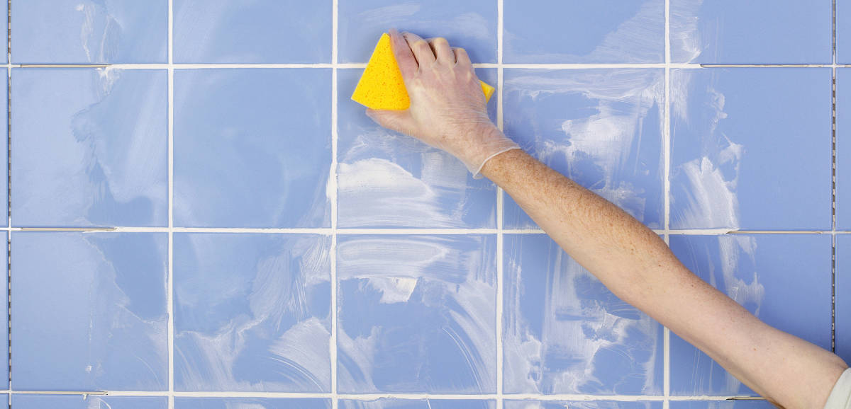 How To Clean And Regrout Bathroom Tiles, How To Regrout Bathroom Floor Tiles Uk