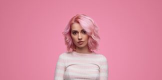 how to dye hair pink