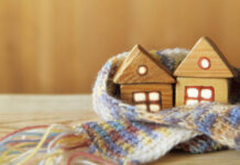 cosy winter home – wooden houses wrapped in a scarf
