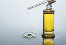 how to use facial oil