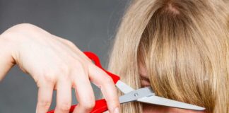 Hair mistakes – Woman cutting her fringe
