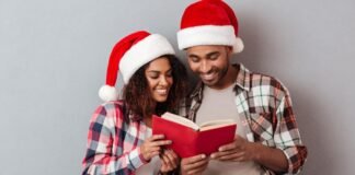 Best books to gift - A couple reading a book at Christmas