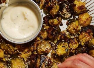 Vegan Smashed Brussels sprouts