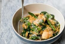 Asparagus Chicken and Spinach Orzo by Enjoy Asparagus